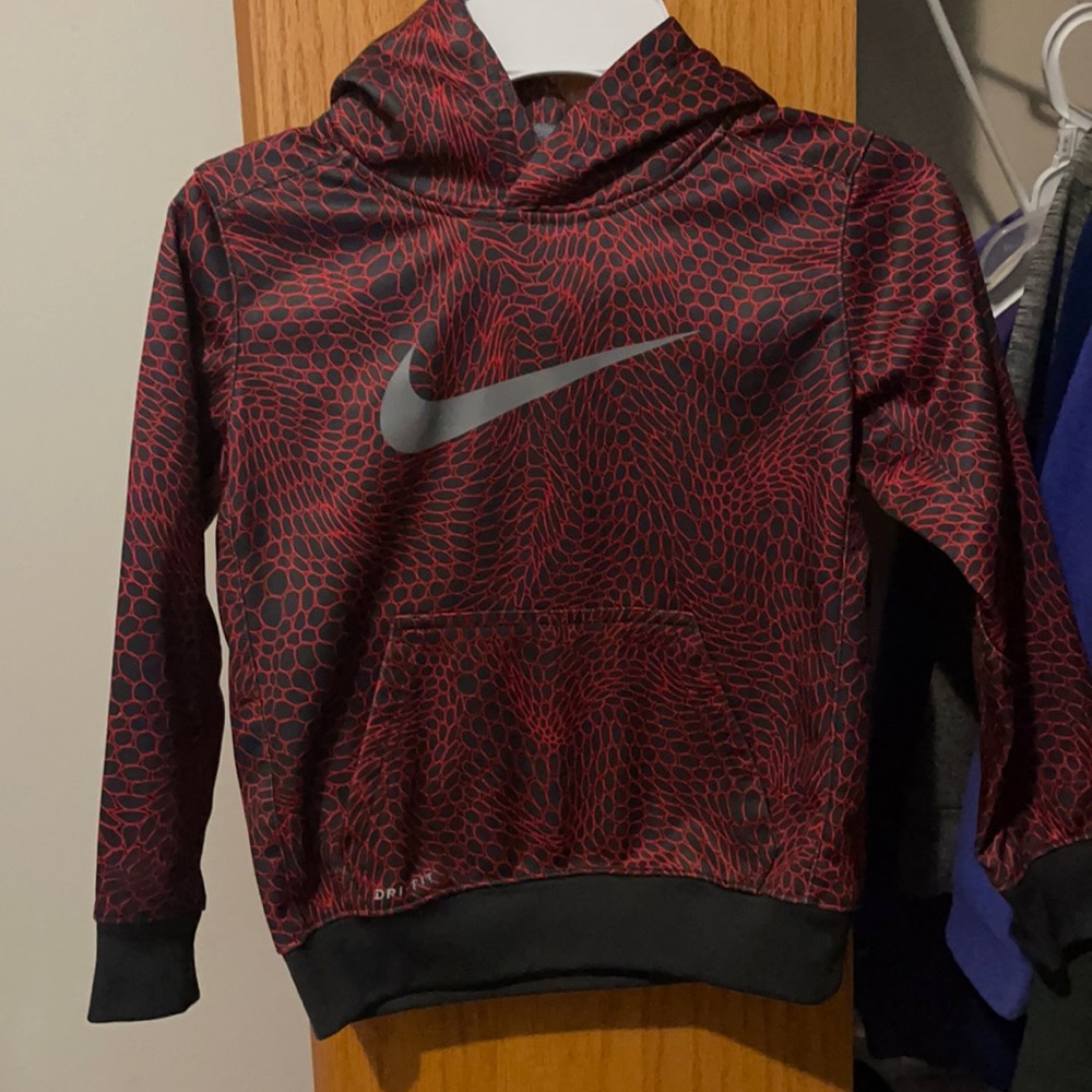 Nike size 5 little boys red/gray hoodie